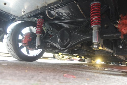 Sebelum Merusak Gir, Ini Penyebab Gardan Mobil Bekas Bocor Oli