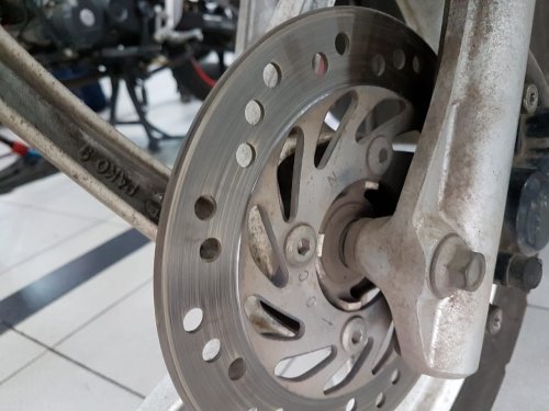 Begini Cara Cek Ketebalan Rem Cakram Di Motor Bekas Tanpa Alat