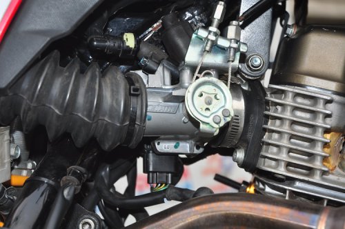 Batu Tahu, Alasan Kenapa Motor Bekas Zaman Now Kabel Gasnya Ada Dua