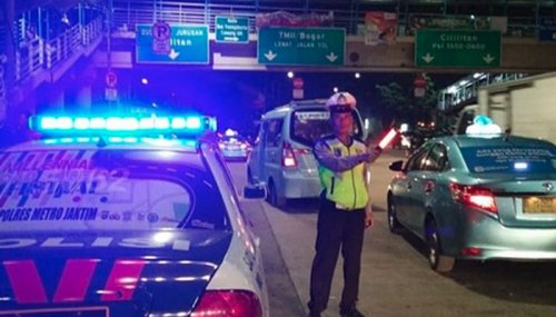 Cahaya Lampu Rotator dan Strobo Bikin Emosi, Bisa Sebabkan Pusing sampai Kebutaan Sesaat