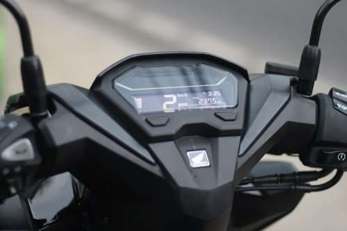 Harus Tahu, Ini Ciri Speedometer Motor Bekas Yang Odometernya Direset