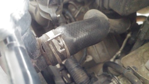 Persiapan Mudik, Ini Ciri Slang Radiator Mobil Bekas Yang Mulai Rusak