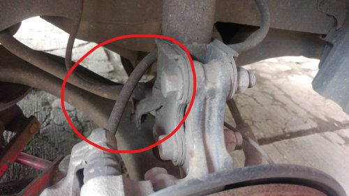 Minyak Rem Mobil Bekas Tiba-tiba Berkurang, Cek Komponen Ini