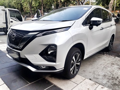 Mobil Bekas Nissan Livina Tahun 2019-2022, Harga Tinggal Segini
