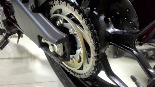Ternyata Pelat Melingkar di Gir Belakang Motor Bekas Fungsinya Penting
