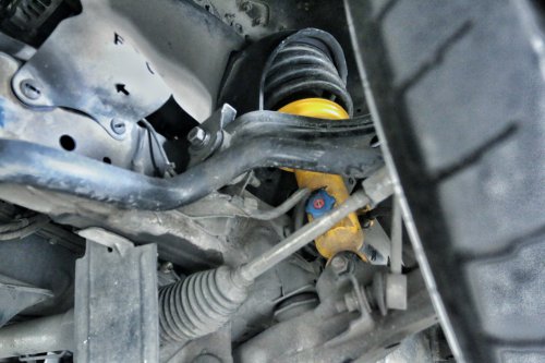 Sudah Tahu Belum, Karet Ini Penyebab Mobil Gak Stabil Di Jalan Kurang Mulus