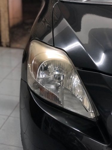 Ladies, Ini Solusi Perbaikan Mika Headlamp Mobil Buram dan Menguning
