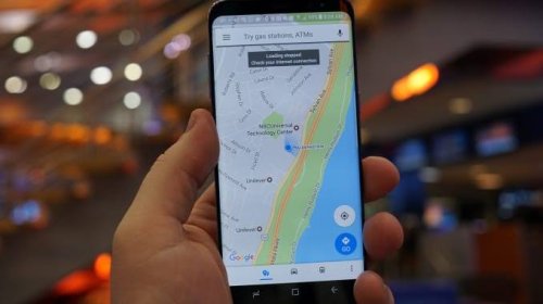 Perempuan Seling Kesulitan, Ini Cara Mudah Baca Arah di Google Map