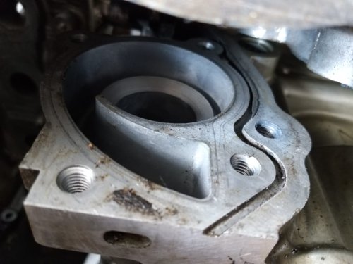 Harus Tahu, Ini Gejala Pompa Radiator Mobil Bekas Yang Mulai Rusak