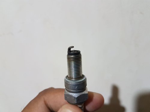 Jangan Tunggu Mogok, Ini Ciri Busi Di Motor Bekas Minta Diganti