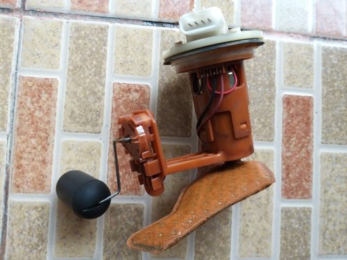 Dua Komponen Penyebab Indikator Bensin di Motor Bekas Nggak Akurat