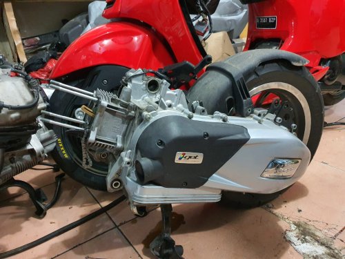 Serupa Tapi Tidak Sama, Ini Bedanya Mesin Vespa LX 150, Sprint dan Primavera