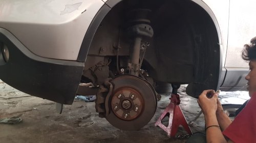 Ternyata Karena Hal Sepele ini Usia Sokbreker Mobil Bekas Bisa Pendek