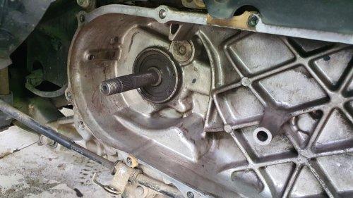 Ini Ciri-ciri Sil Pulley Depan Motor Matic Sudah Rembes Oli Mesin