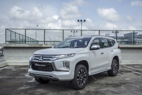 SUV Besar Bikin Percaya Diri, Pajero Sport Jadi Pilihan Banyak Perempuan