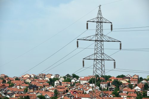 Jenis Remote Keyless yang Susah Terbaca Kalau Parkir di Bawah Sutet