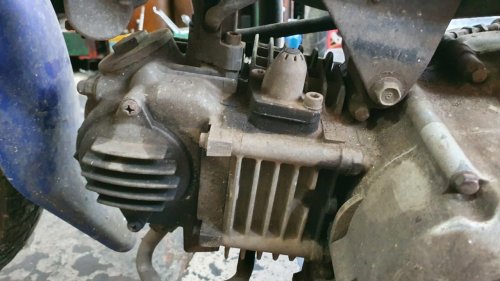 Begini Cara Ampuh Mengatasi Oli Mesin Motor Bekas Yang Rembes