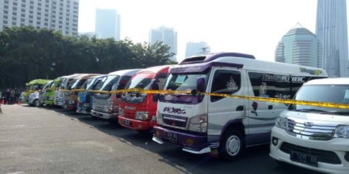 Pastikan Naik Pelat Kuning, Jangan Tergiur Mudik Lebaran Naik Angkutan Umum Pelat Hitam