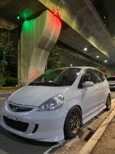 Menggiurkan, Jelang Puasa Harga Mobil Bekas Honda Jazz GD3 Tahun 2004 Tinggal Segini
