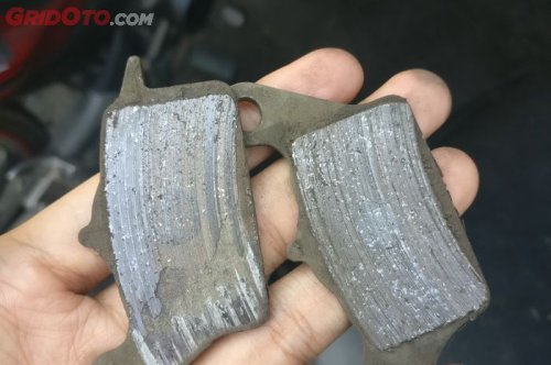 Cara Mudah Deteksi Kampas Rem Motor Bekas Habis dan Perlu Diganti