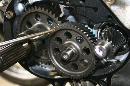 Ini Alasan Kenapa Umur Oli Gardan CVT Motor Matic Bisa Lebih Lama