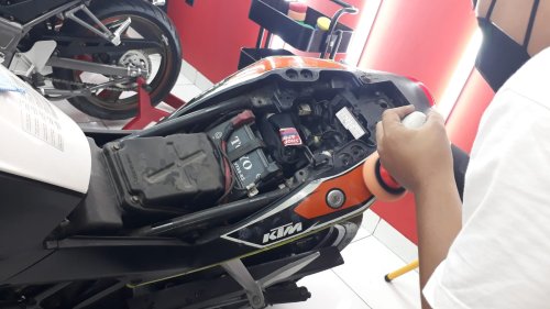 Ini Ciri-ciri Motor Putih Yang Masih Bisa Terselamatkan Dari Yellowing