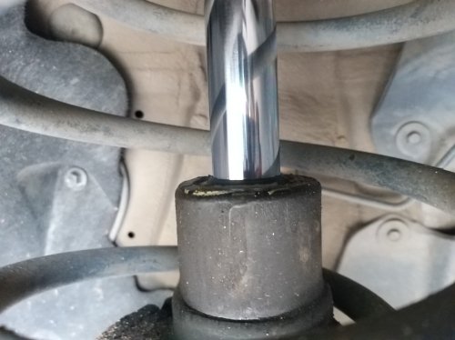 Dua Penyebab Sil Sokbreker Motor Bekas yang Baru Diganti Bocor Lagi