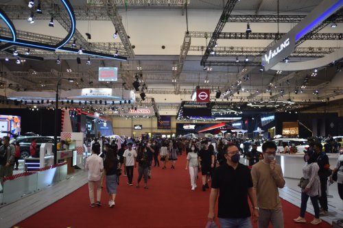 Menko Airlangga Beri Kabar Buruk, Industri Otomotif 2026 Potensi Tanpa Insentif Apapun