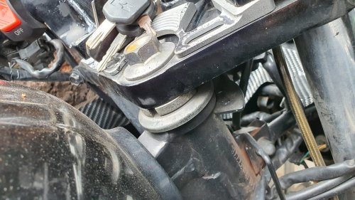 Sudah Tahu Belum, Begini Gejala Komstir Motor Bekas Yang Mulai Oblak