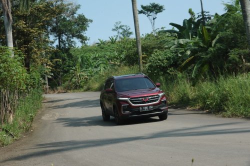 Wuling Alvez Resmi Diluncurkan, Eh Harga Bekas Almaz Ternyata Tinggal Segini