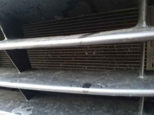 Radiator Mobil Mengalami Penyok, Penyebabnya Dikarenakan Hal ini