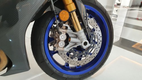 Pasang Kaliper Rem Radial di Motor Butuh Cakram Floating? Ini Kata Ahli