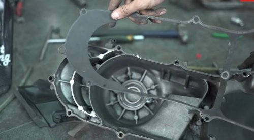 Alasan Kenapa CVT Motor Matic Perlu Perhatian Lebih Saat Musim Hujan