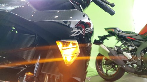 Ini Sebabnya Setelah Diganti LED Lampu Sein Motor Bekas Nggak Berkedip