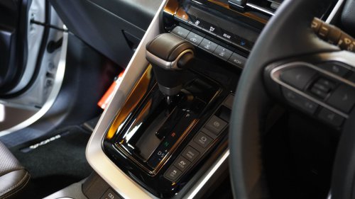 Terlihat Sepele, Ini Kesalahan Harian yang Bikin Mobil Cepat Rusak