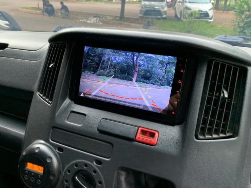 Efek Pasang Kamera Mundur Asal-asalan, Head Unit Mobil Bisa Terancam