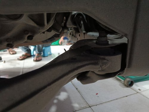 Bushing Kaki-Kaki Mobil Oblak Tandanya Enggak Cuma Jadi Berisik