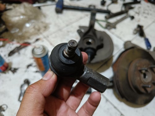 Bunyi Kaki-kaki Saat Mobil Jalan, Komponen ini Sumber Masalahnya