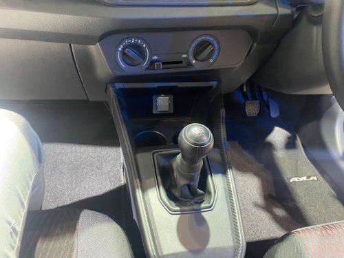 Pelat Kopling Mobil Hangus Bikin Tarikan Lemot, Penyebabnya Karena ini