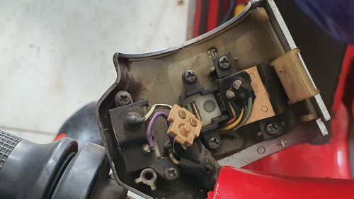 Saklar Motor Bermasalah di Musim Hujan, Ahli Ungkap Penyebabnya