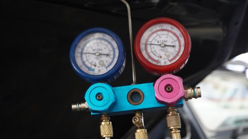 Kisi-kisi Kondensor Rusak Bikin AC Mobil Enggak Dingin, Ini Alasannya