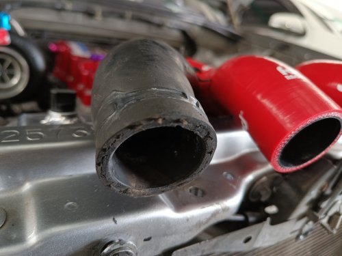 Sering Tambah Radiator Coolant Berkala, Bisa Akibat Bocor dari Sini