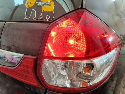 Lampu Rem Mobil Redup Ternyata Bisa Picu Kecelakaan, Ini Biangnya!
