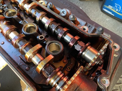 Sering Dilakukan, Kebiasaan Ini Bikin Performa Mobil Menurun