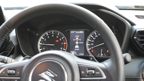 Suzuki , Di Tengah Gempuran Strong Hybrid, Suzuki Masih Nyaman Dengan SHVS?