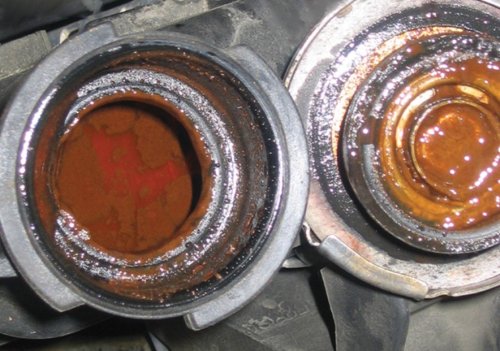 Wajib Tahu, Pentingnya Kuras Radiator Coolant Mobil Secara Berkala