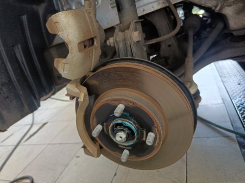 Cakram Mobil Terlihat Bergelombang, Ini Salah Satu Penyebabnya