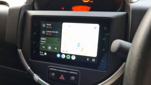 Mudahkan Perempuan,  Begini Cara Sambung Head Unit Suzuki S-Presso ke Android dan Iphone