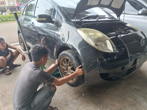 Ternyata Ini sebabnya Saat Cek Kaki-kaki Wajib Taruh Roda di Kolong Mobil Bekas