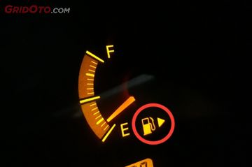 Inilah Dua Penyebab Mobil Bekas Lama-lama Bisa Jadi Boros Bensin